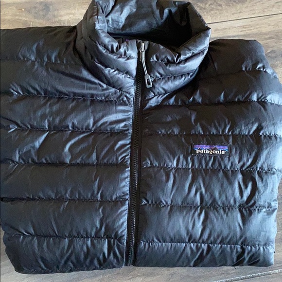 Patagonia Other - Patagonia Down Sweater jacket